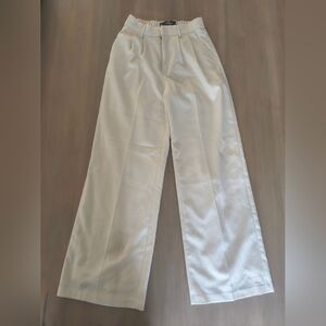 Hollister Cream Ultra High-Rise Pants